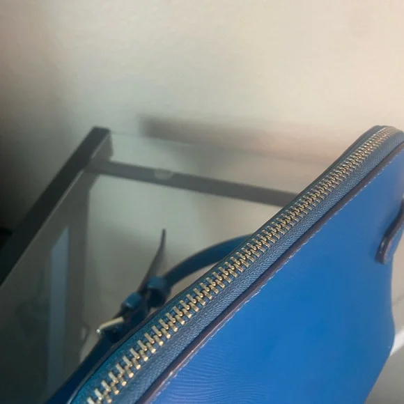 Kate Spade Vibrant Blue Crossbody Bag - Picture 4 of 9